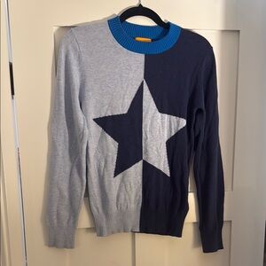 Brodie Cashmere Blue and Gray Crew Neck Star Sweater